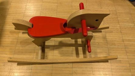 Cheval en bois Nic